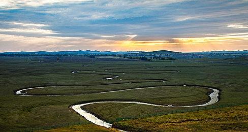 《百英雄传》近日更新修复问题 部分NPC名字为众筹支援者并非BUG